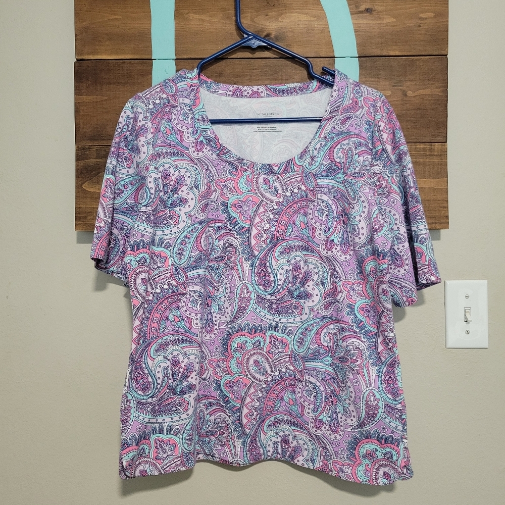 Talbots Pink and Purple Paisley Short Sleeve Scoop Neck Tee Size Large
